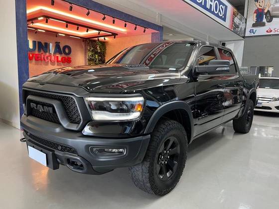 RAM 1500 5.7 V8 GASOLINA REBEL CD 4X4 AUTOMÁTICO RAM 1500 5.7 V8 GASOLINA REBEL CD 4X4 AUTOMÁTICO